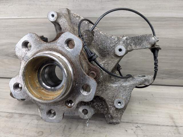 18-24 OEM BMW G01 X3 REAR Right Passenger Side Hub Spindle Knuckle Bearing