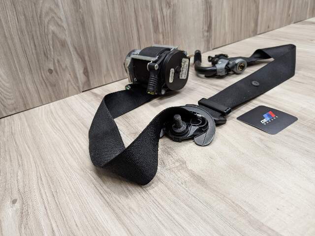 OEM BMW F15 F16 F85 X5 X6 Front Left Driver Seat Belt Seatbelt Retractor Black