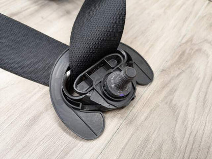 OEM BMW F15 F16 F85 F86 X5 X6 Front Right Passenger Seat Belt Retractor Black
