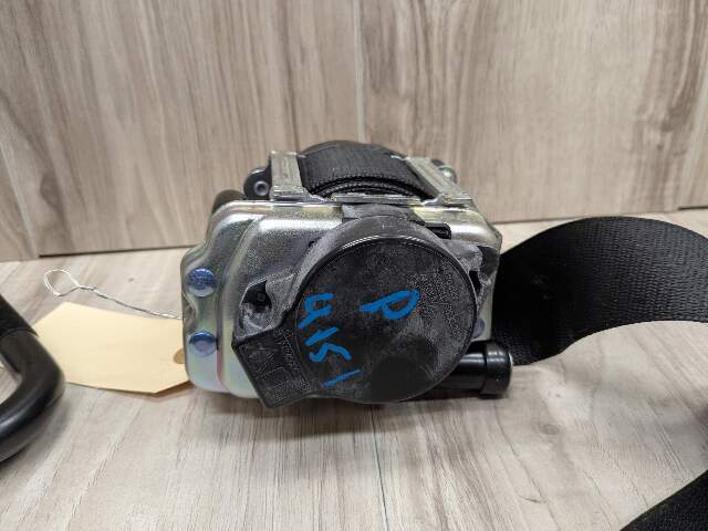 OEM BMW F15 F16 F85 F86 X5 X6 Front Right Passenger Seat Belt Retractor Black
