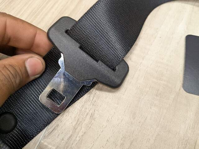 15-19 OEM BMW F16 F86 X6 X6M Rear Left Driver Side Seatbelt Seat Belt Retractor