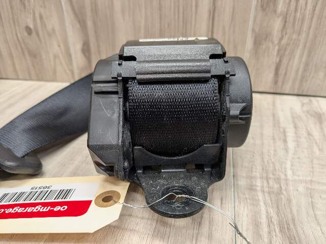 15-19 OEM BMW F16 F86 X6 X6M Rear Right Passenger Seatbelt Seat Belt Retractor