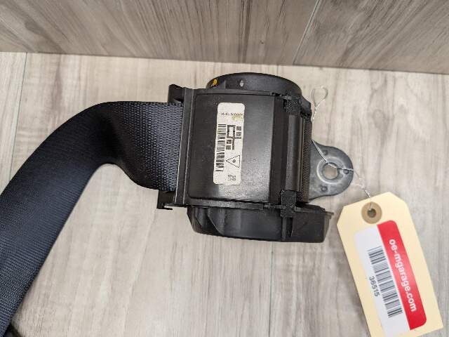15-19 OEM BMW F16 F86 X6 X6M Rear Right Passenger Seatbelt Seat Belt Retractor