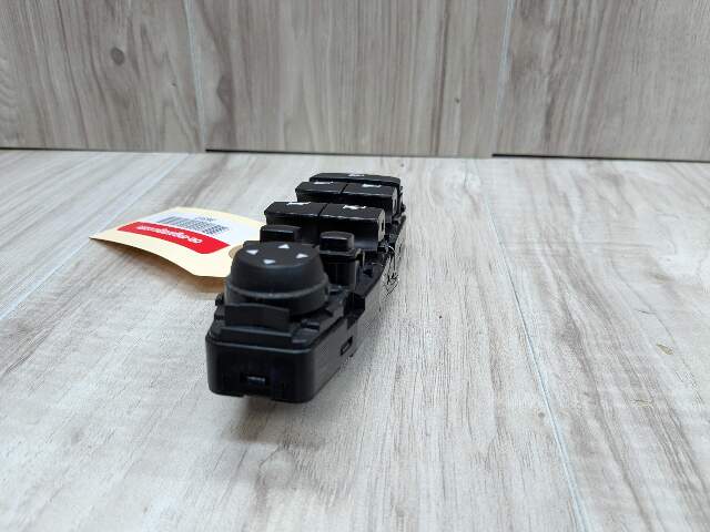 14-19 OEM BMW F15 F16 F85 X5 X6 Front Driver Master Window Glass Lifter Switch