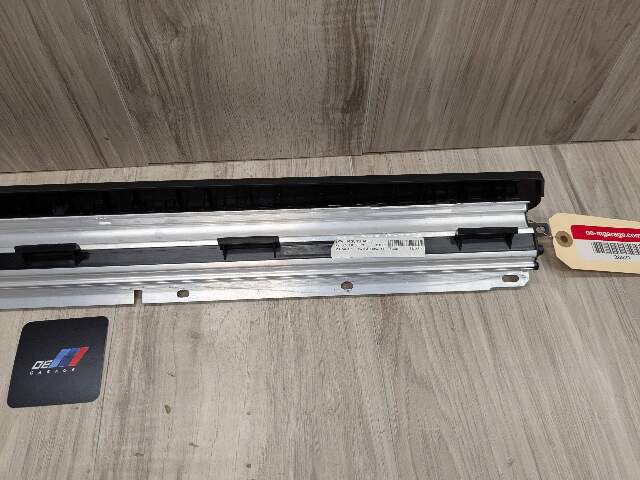 15-19 OEM BMW F16 F86 X6 REAR LEFT Driver Side Door Window Roller Sunshade Blind