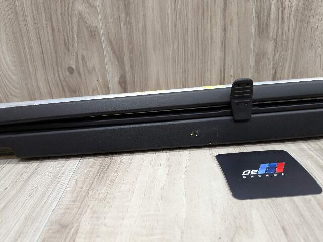 15-19 OEM BMW F16 F86 X6 REAR LEFT Driver Side Door Window Roller Sunshade Blind
