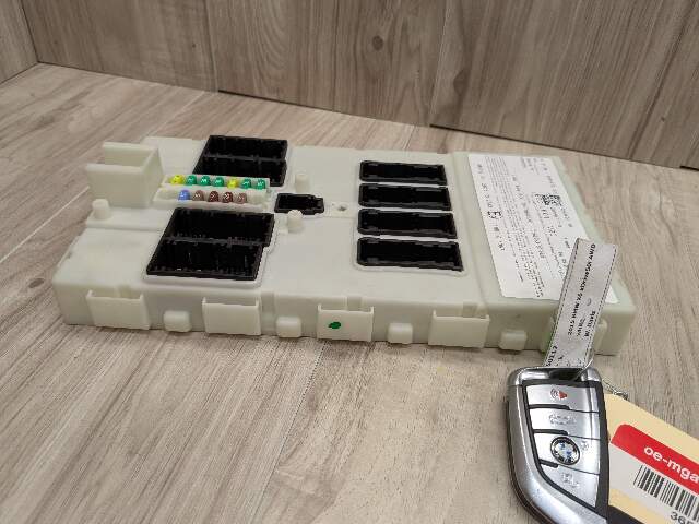 OEM BMW i3 i8 I01 I12 F15 F16 F85 F86 X5 X6 Domain Body Control Module FEM + Key