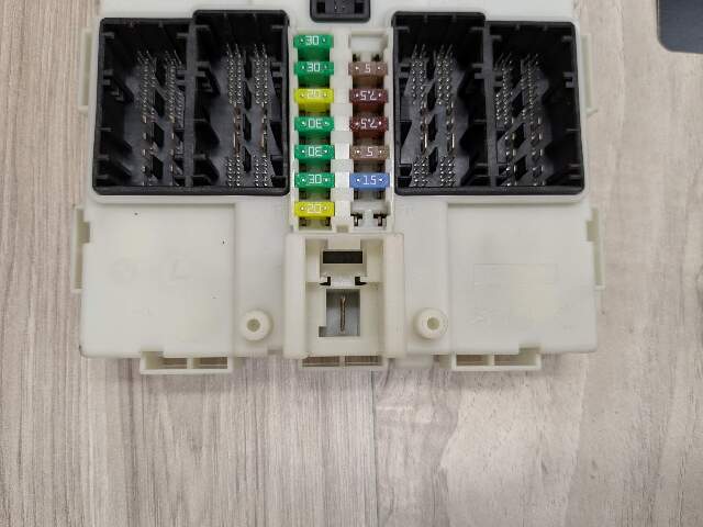 OEM BMW i3 i8 I01 I12 F15 F16 F85 F86 X5 X6 Domain Body Control Module FEM + Key