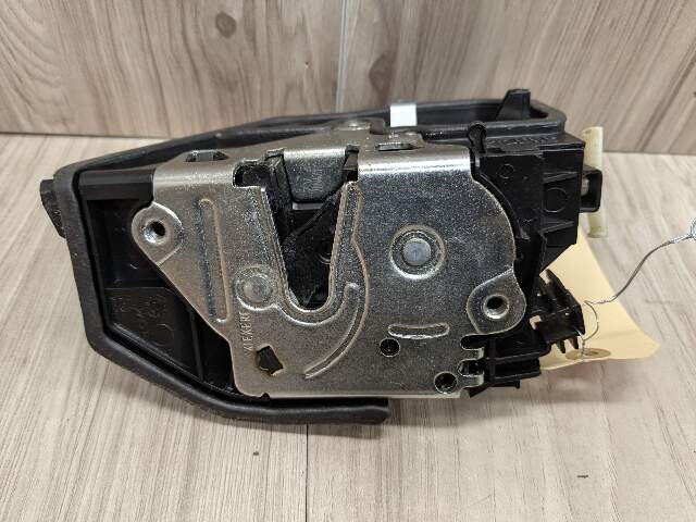 OEM BMW E82 E90 F23 F30 F32 E60 F01 M4 X6 REAR LEFT Door Lock Latch Actuator