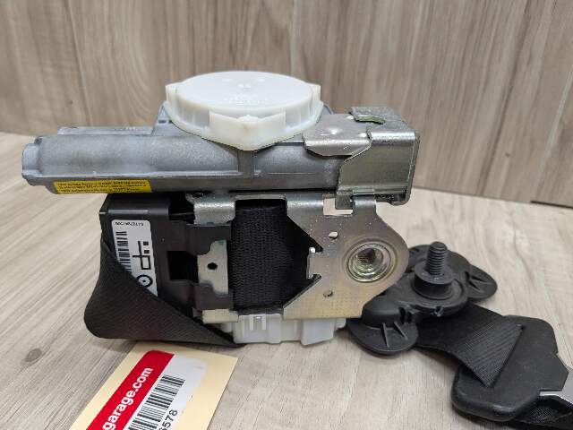 12-20 OEM BMW F30 F80 F36 M3 Front Left Driver Side Seatbelt Retractor Black
