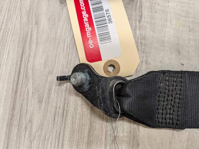 12-20 OEM BMW F30 F80 F36 M3 Front Left Driver Side Seatbelt Retractor Black