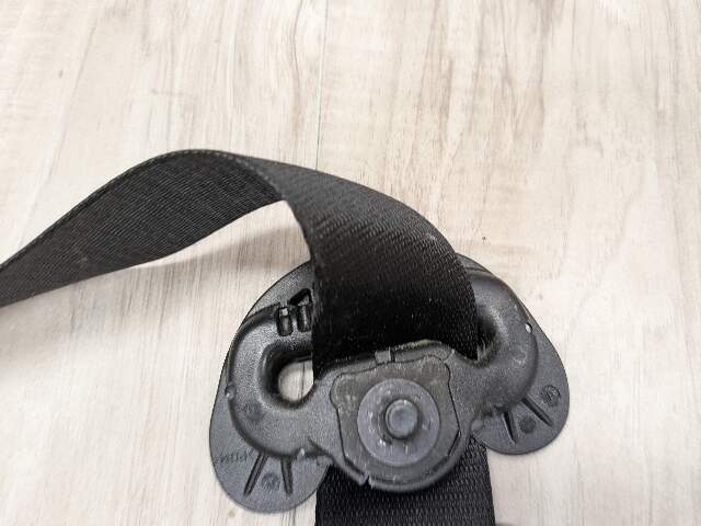 12-20 OEM BMW F30 F80 F36 M3 Front Left Driver Side Seatbelt Retractor Black
