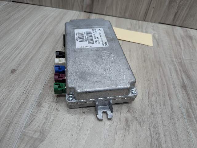 12-18 OEM BMW F30 F10 F06 F82 F02 Top Rear Side View Camera Control Module ECU