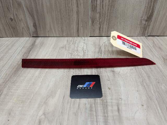 12-18 OEM BMW F30 F31 Base Rear Bumper Left Driver Side Marker Light Reflector