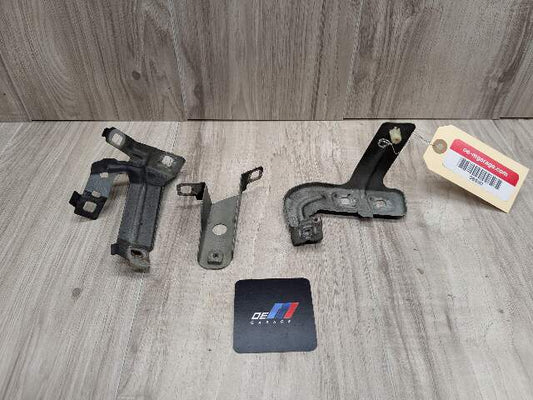 12-20 OEM BMW F30 F32 F33 F36 Front Left Driver Fender Wing Holder Bracket SET