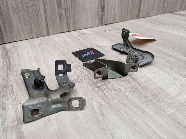 12-20 OEM BMW F30 F32 F36 Front Right Passenger Fender Wing Holder Bracket SET