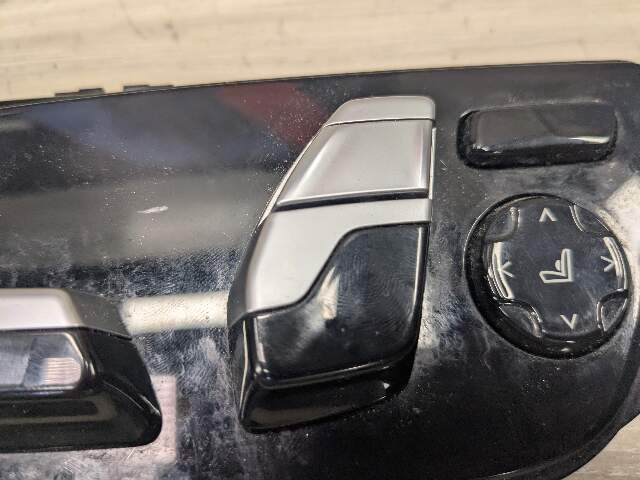 OEM BMW F90 G12 G30 530 540 M550 M5 Front Left Driver Seat Adjust Control Switch