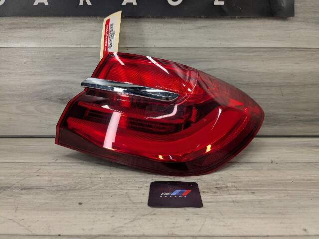 16-19 OEM BMW G12 740 750 M760 B7 Rear Right Passenger Side Outer Tail Light LED