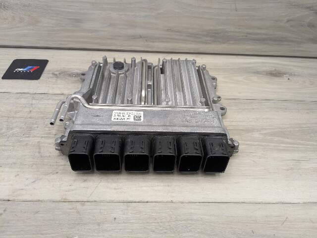 OEM BMW G11 G12 G30 M550 750 DME ECU N63R Engine Control Module Computer 880