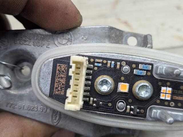 16-19 OEM BMW G11 G12 740 750 LED Turn Signal Bulb Control Module Computer