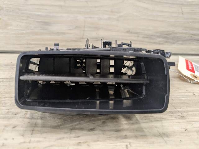 16-19 OEM BMW G11 G12 740 750 Left Driver Dash AC AIr Vent Grille Grill