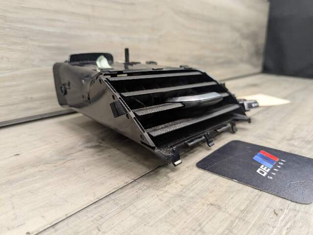 16-19 OEM BMW G11 G12 740 750 Left Driver Dash AC AIr Vent Grille Grill