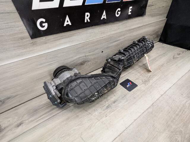 16-21 BMW G30 G12 F90 M5 Left Driver Side Engine N63R S63M Intake Manifold 5-8