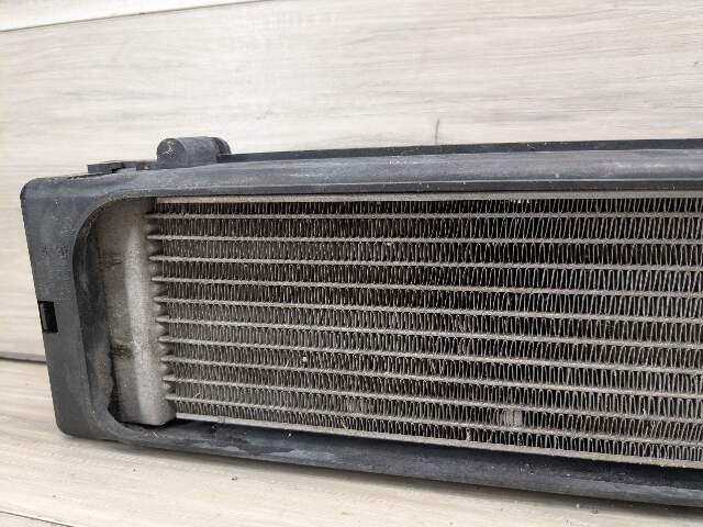 10-14 OEM BMW E70 E71 X5M X6M S63 Front Lower Engine Auxiliary Water Radiator