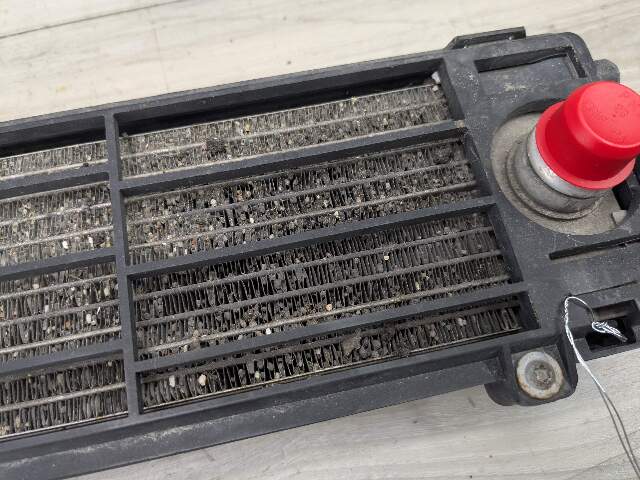 10-14 OEM BMW E70 E71 X5M X6M S63 Front Lower Engine Auxiliary Water Radiator