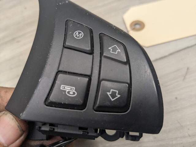 OEM BMW E70 E71 X5M X6M Steering Wheel Multi Function Control Switch Module