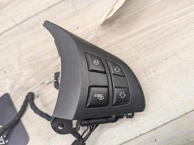 OEM BMW E70 E71 X5M X6M Steering Wheel Multi Function Control Switch Module