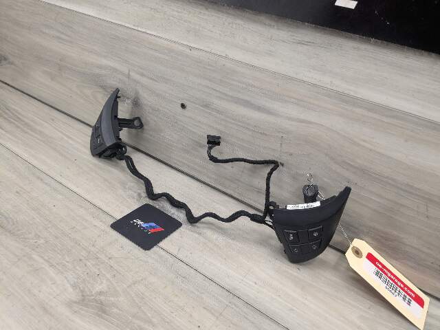OEM BMW E70 E71 X5M X6M Steering Wheel Multi Function Control Switch Module