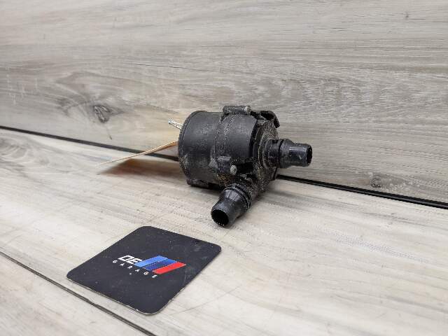 OEM BMW F90 F93 G11 G12 G16 G30 M5 Engine Electric Auxiliary Water Coolant Pump