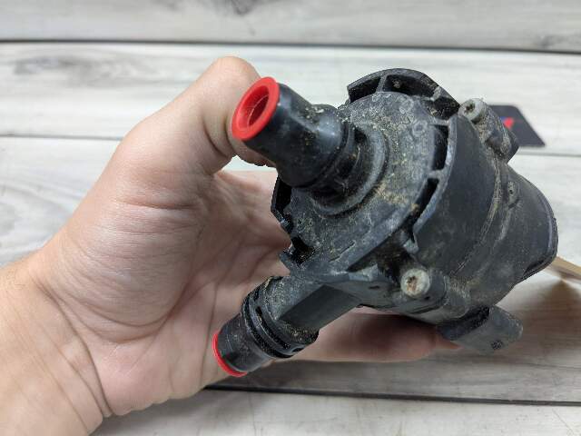 OEM BMW F90 F93 G11 G12 G16 G30 M5 Engine Electric Auxiliary Water Coolant Pump
