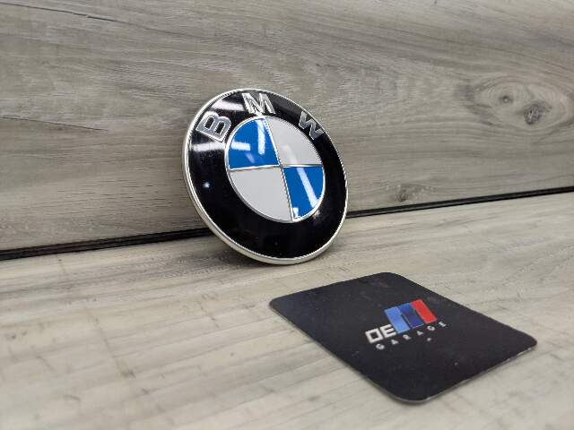 Genuine BMW G11 G12 Front Round Emblem For Bumper Hood 82mm