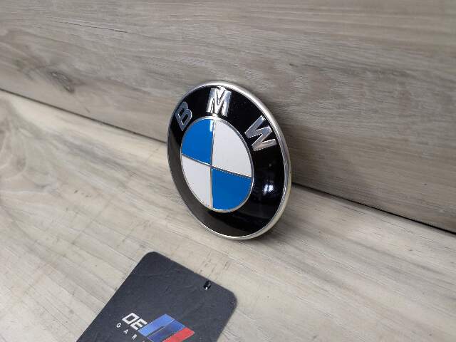Genuine BMW G11 G12 Front Round Emblem For Bumper Hood 82mm