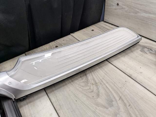 OEM BMW G12 740 750 M760 Rear Right Passenger Door Sun Blind Shade Roller Light