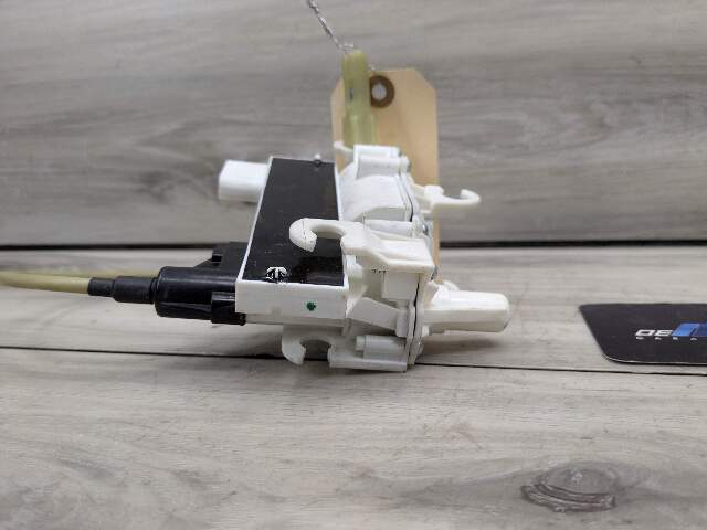 16-22 OEM BMW G11 G12 740 750 Rear Right Passenger Door Lock Latch SOFT CLOSE