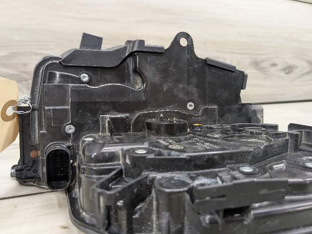 OEM BMW G05 G06 G07 G11 G12 G16 G30 Rear Left Driver Door Lock Latch Actuator