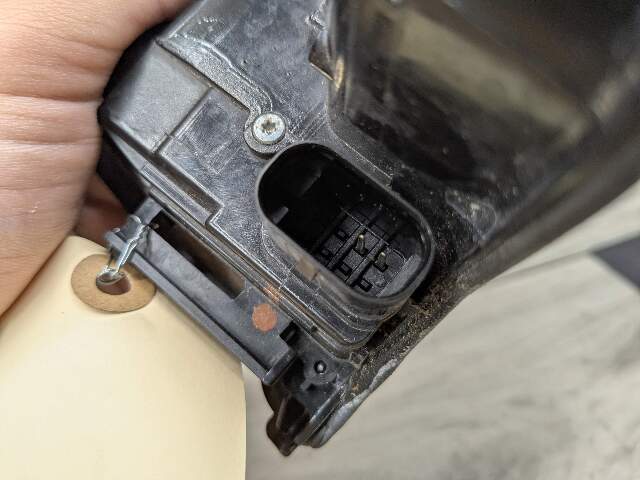 OEM BMW G05 G06 G07 G11 G12 G16 G30 Rear Left Driver Door Lock Latch Actuator