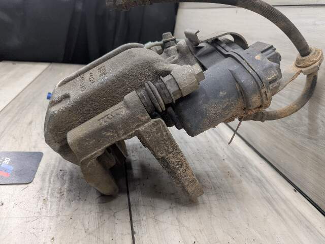 16-21 OEM BMW G30 540 G11 G12 740 750 Rear Left Driver Side Brake Caliper