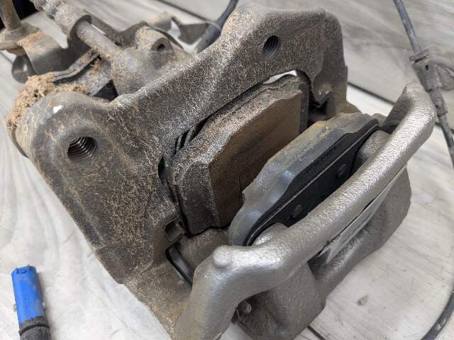 16-21 OEM BMW G30 540 G11 G12 740 750 Rear Left Driver Side Brake Caliper