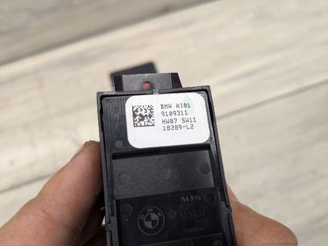 OEM BMW F90 M5 G30 G01 X3 G02 X4 F97 F98 Parking Brake Auto Hold Switch BLACK