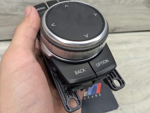OEM BMW G30 G01 G02 F90 M5 X3 iDrive Navigation Controller Knob NBT NAV Button