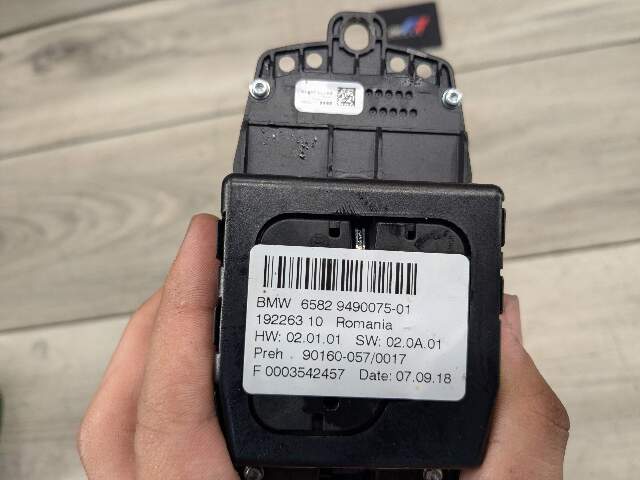 OEM BMW G30 G01 G02 F90 M5 X3 iDrive Navigation Controller Knob NBT NAV Button