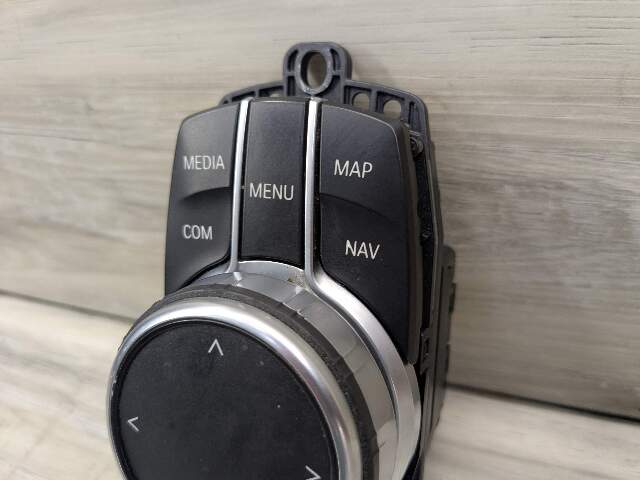 OEM BMW G30 G01 G02 F90 M5 X3 iDrive Navigation Controller Knob NBT NAV Button