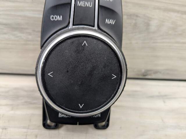 OEM BMW G30 G01 G02 F90 M5 X3 iDrive Navigation Controller Knob NBT NAV Button