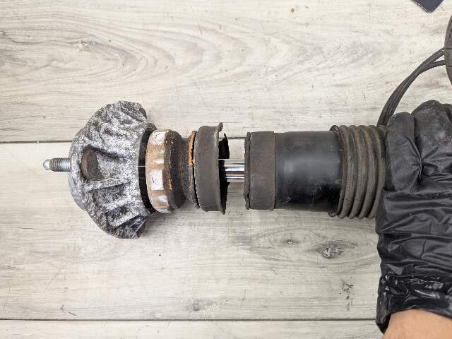 10-13 OEM BMW E70 E71 X5M X6M Rear Left Driver Side Shock Strut Adaptive VDC