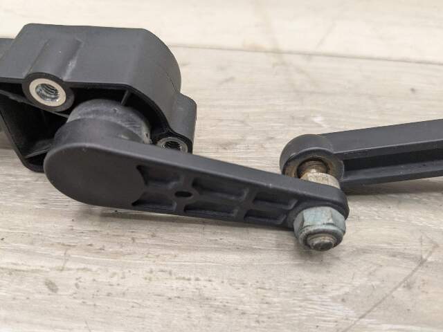 OEM BMW E70 E71 E90 E92 Front Left Right Suspension Height Level Sensor