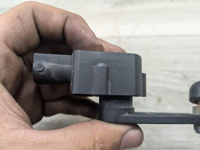 OEM BMW E70 E71 E90 E92 Front Left Right Suspension Height Level Sensor